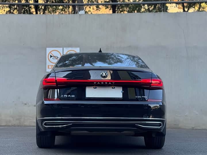 Фото 5 - Volkswagen Passat