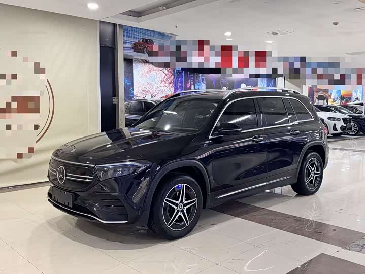 Фото 1 - Mercedes-Benz EQB