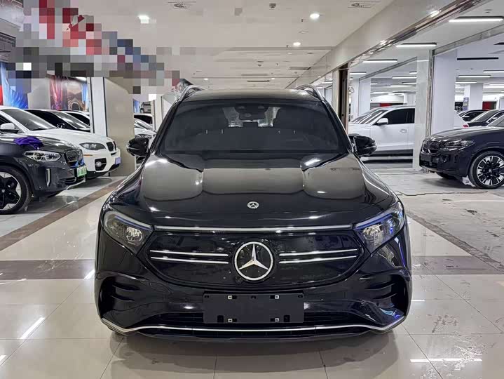 Фото 2 - Mercedes-Benz EQB