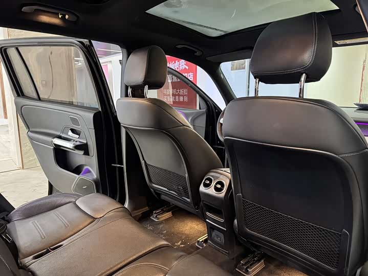 Фото 6 - Mercedes-Benz EQB