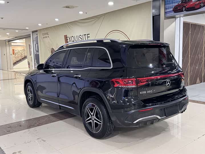 Фото 7 - Mercedes-Benz EQB