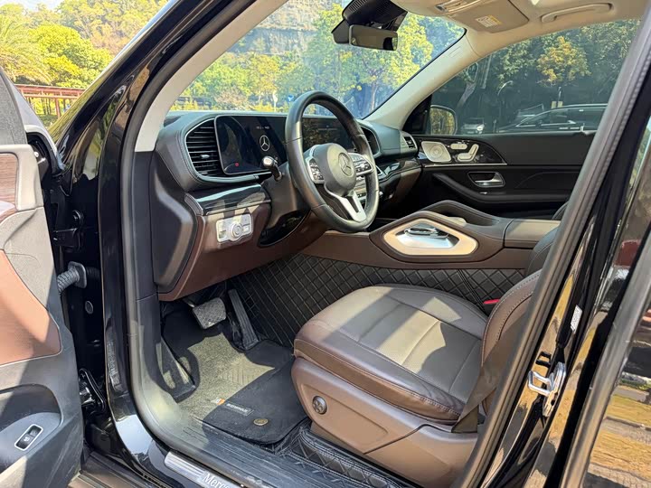 Фото 3 - Mercedes-Benz GLE-Class