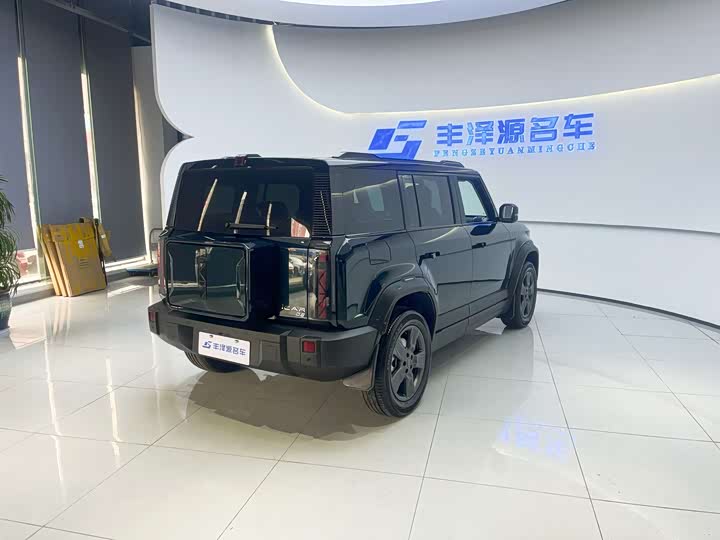 Фото 2 - Chery iCar 03