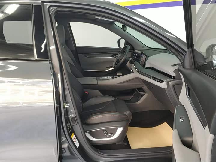 Фото 8 - Changan CS75 Plus