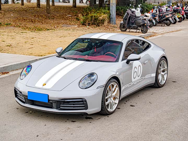 Фото 1 - Porsche 911