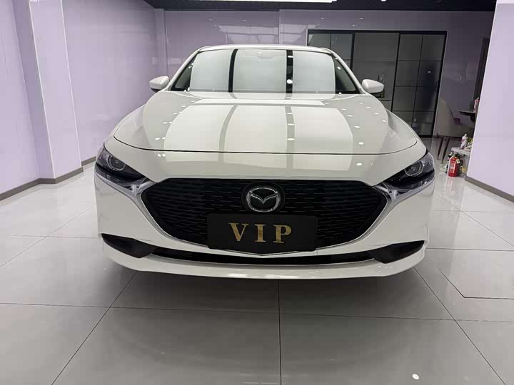 Фото 2 - Mazda 3 (Axela)