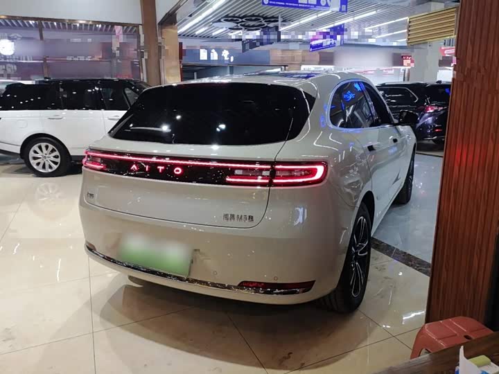 Фото 7 - Aito M5