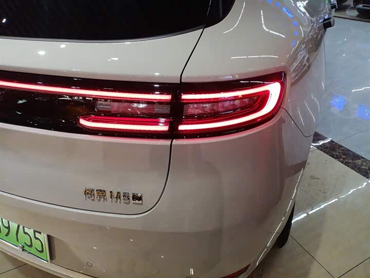 Фото 8 - Aito M5