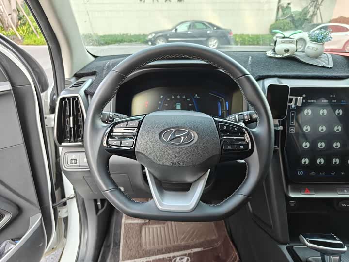 Фото 8 - Hyundai ix35 (Mufasa)