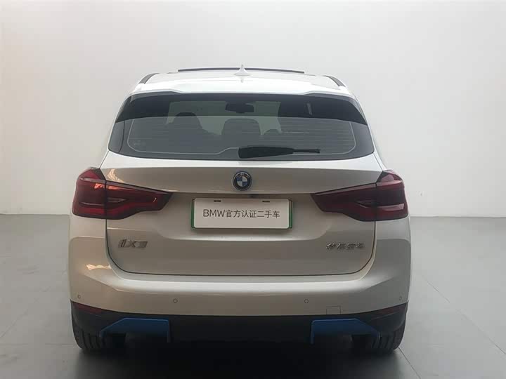 Фото 5 - BMW iX3