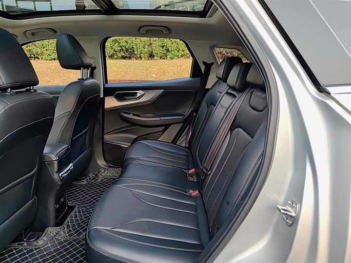 Фото 8 - Beijing X7