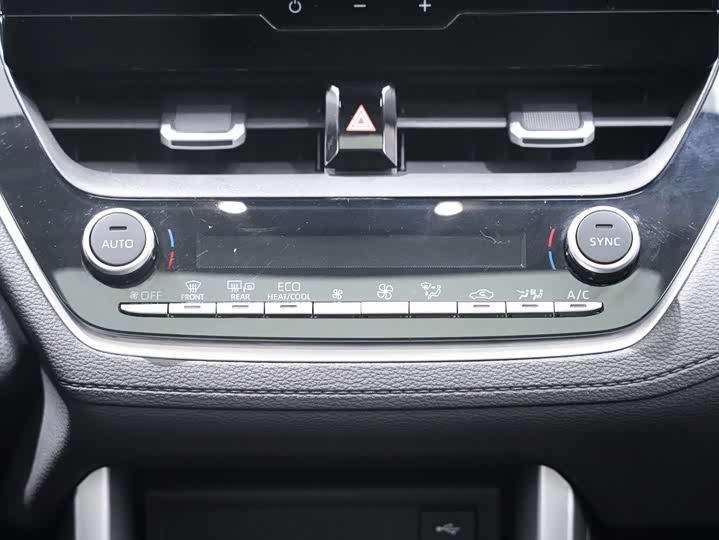 Фото 7 - Toyota Frontlander