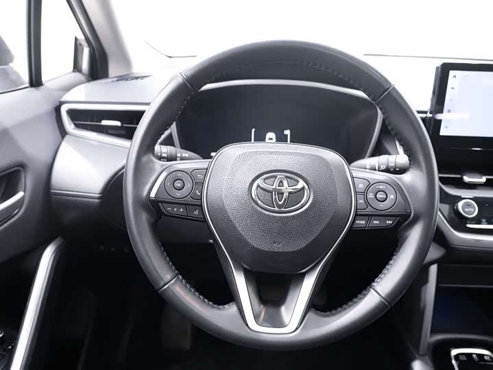 Фото 9 - Toyota Frontlander