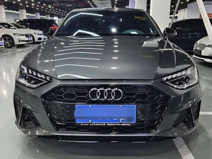 Фото 2 - Audi A4L