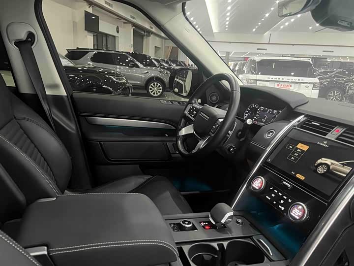 Фото 3 - Land Rover Discovery