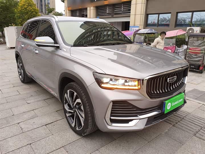 Фото 4 - Geely Monjaro