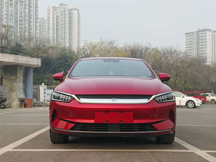 Фото 2 - BYD Qin Plus