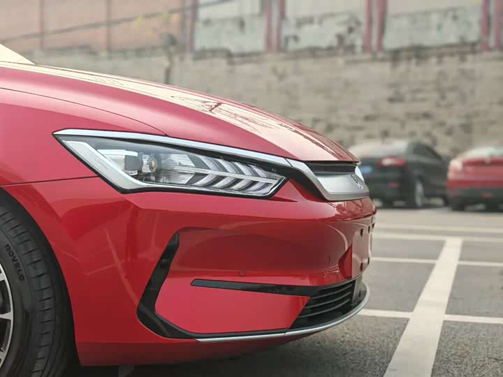 Фото 3 - BYD Qin Plus