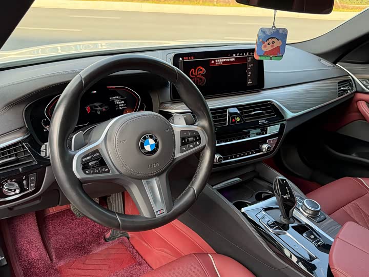 Фото 3 - BMW 5 Series