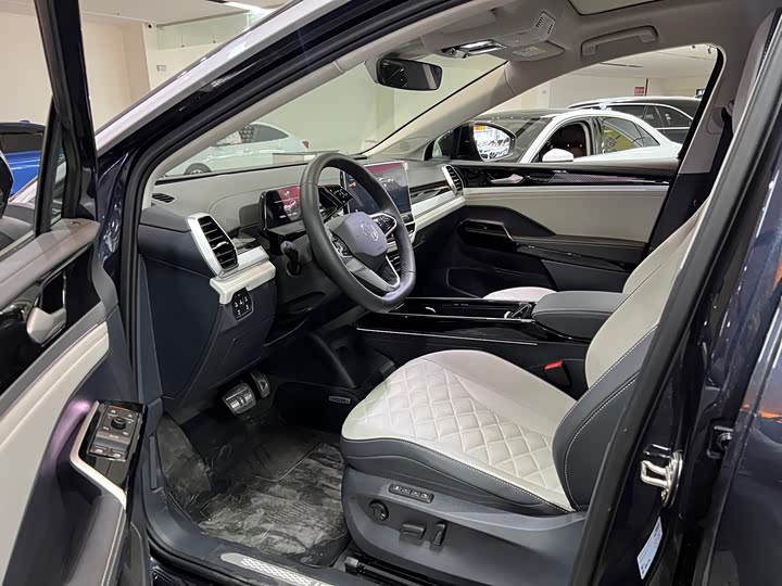 Фото 4 - Volkswagen ID.6 Crozz