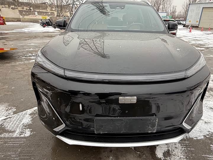 Фото 2 - Geely Galaxy Starship 7