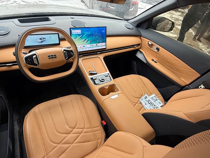 Фото 4 - Geely Galaxy Starship 7