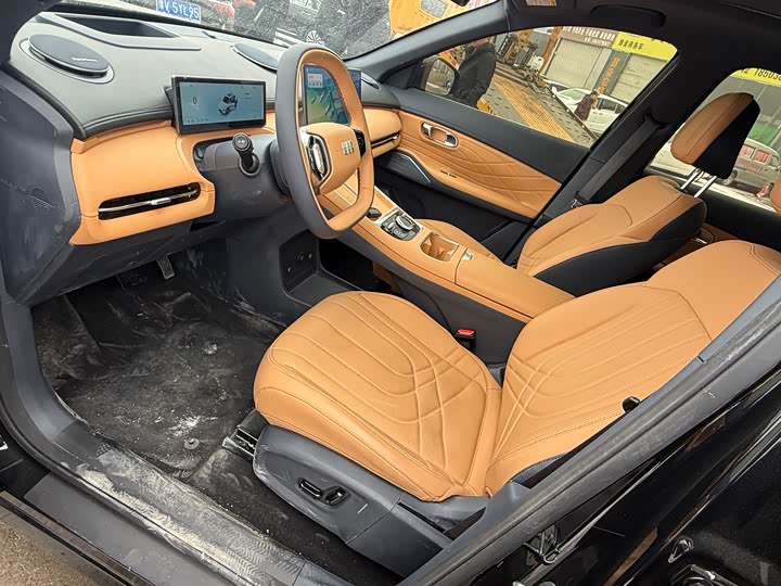 Фото 5 - Geely Galaxy Starship 7