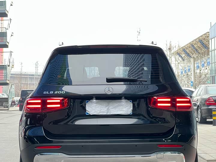 Фото 5 - Mercedes-Benz GLB-Class