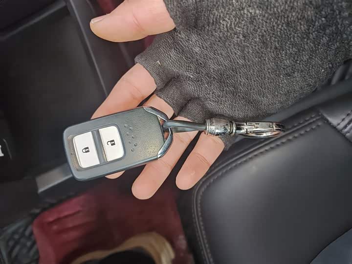 Фото 9 - Honda Odyssey