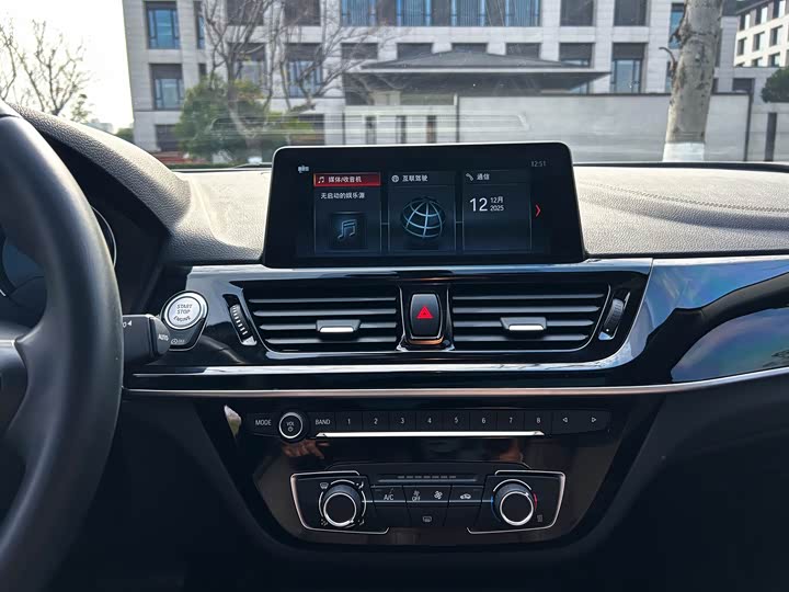 Фото 8 - BMW 1 Series