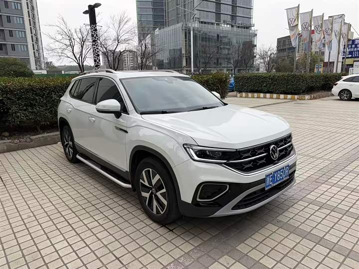 Фото 2 - Volkswagen Tayron