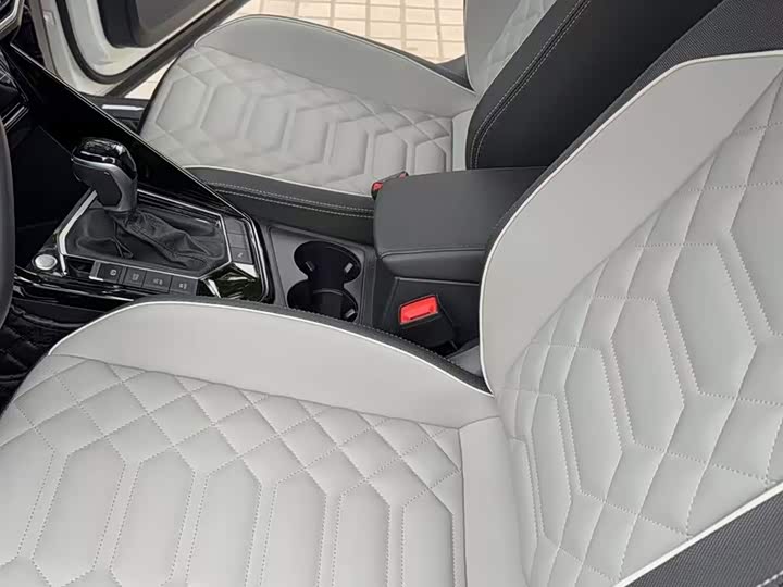 Фото 6 - Volkswagen Tayron