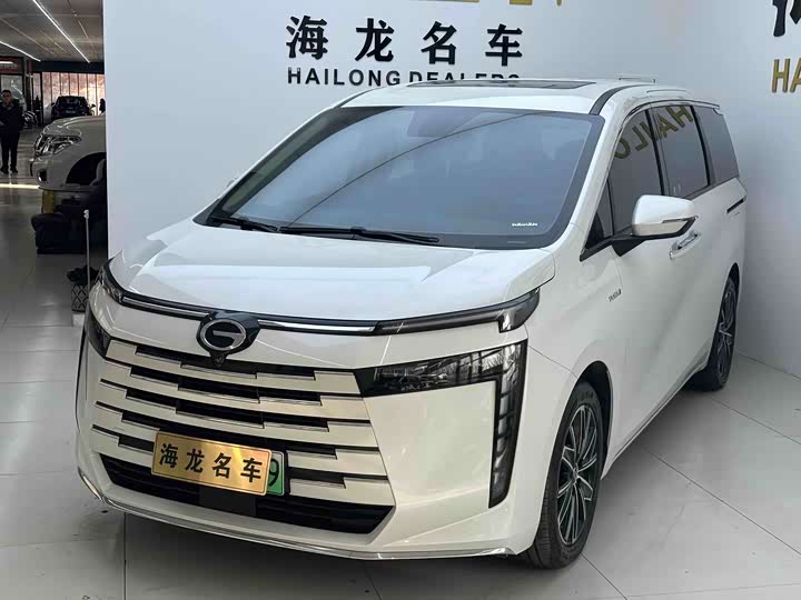 Фото 1 - GAC Trumpchi E8