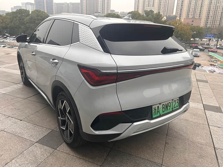 Фото 9 - BYD Yuan Plus