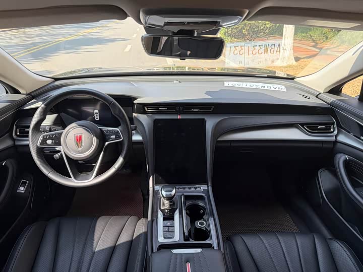 Фото 8 - Hongqi H5