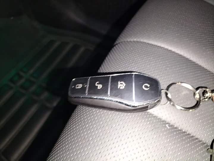 Фото 9 - BYD Song Pro Hybrid