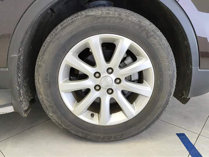 Фото 6 - Buick Envision Plus