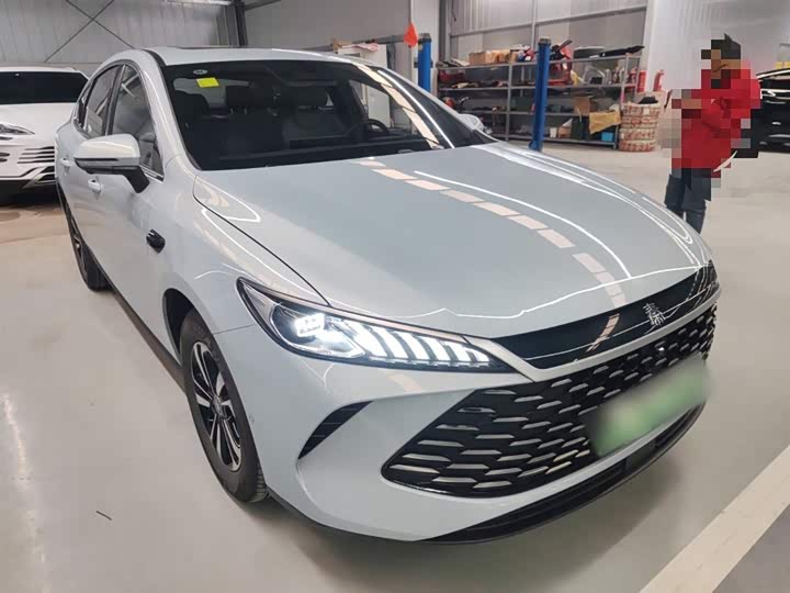 Фото 4 - BYD Qin Plus