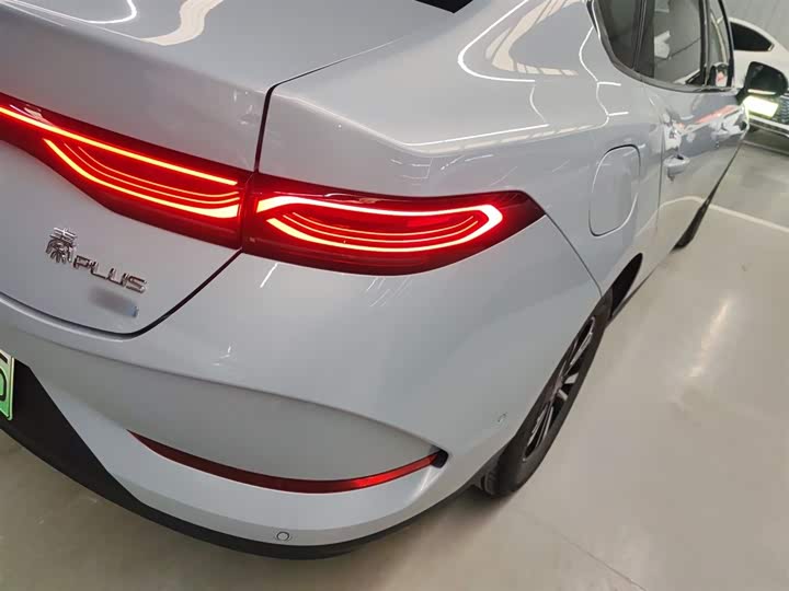 Фото 8 - BYD Qin Plus