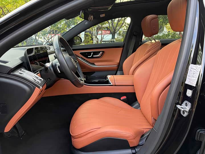 Фото 7 - Mercedes-Benz S-Class