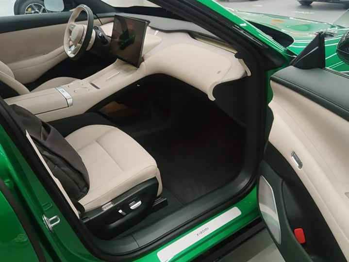 Фото 8 - Xiaomi YU7