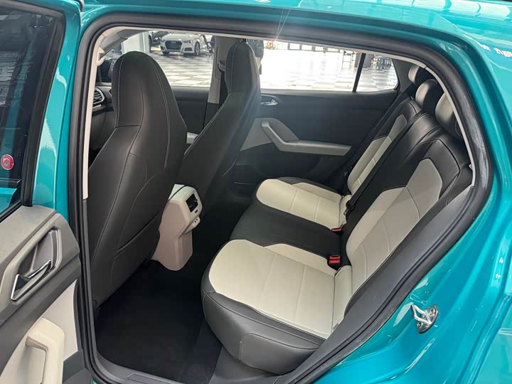 Фото 8 - Volkswagen T-Cross