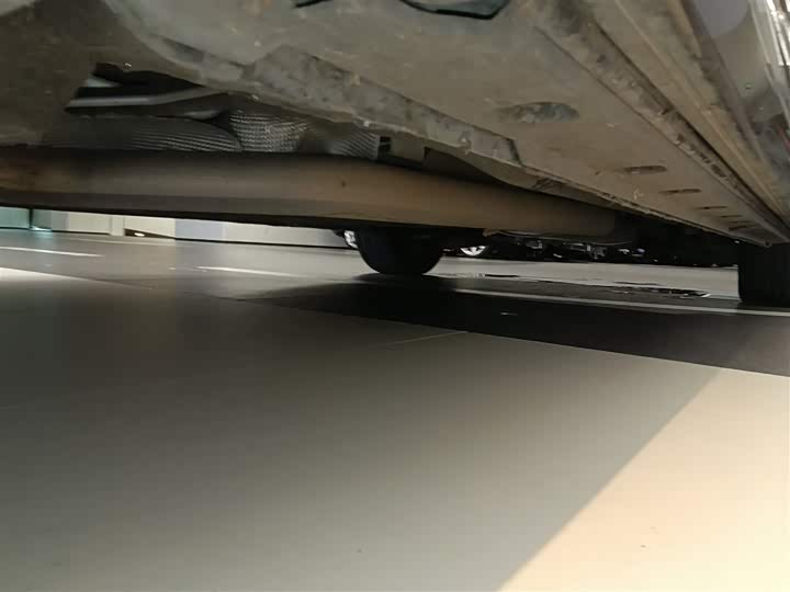 Фото 8 - Hongqi HQ9 Hybrid