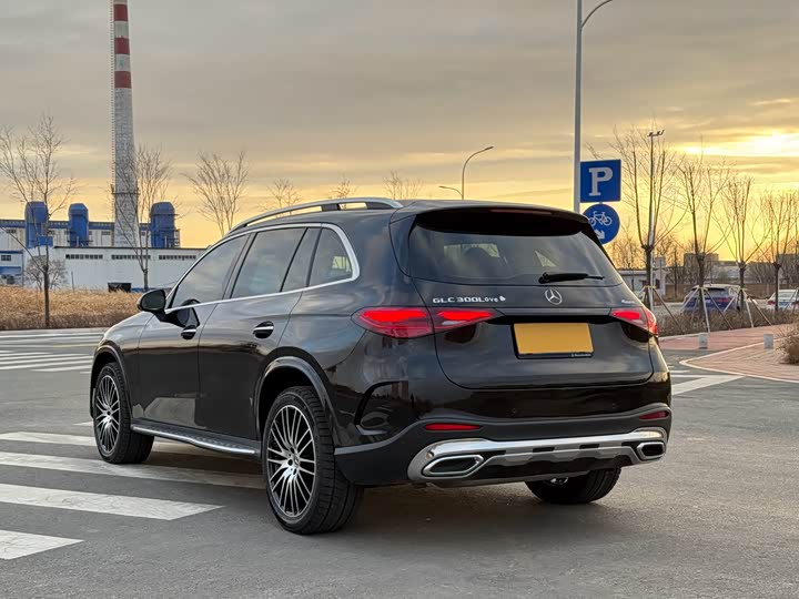 Фото 7 - Mercedes-Benz GLC-Class