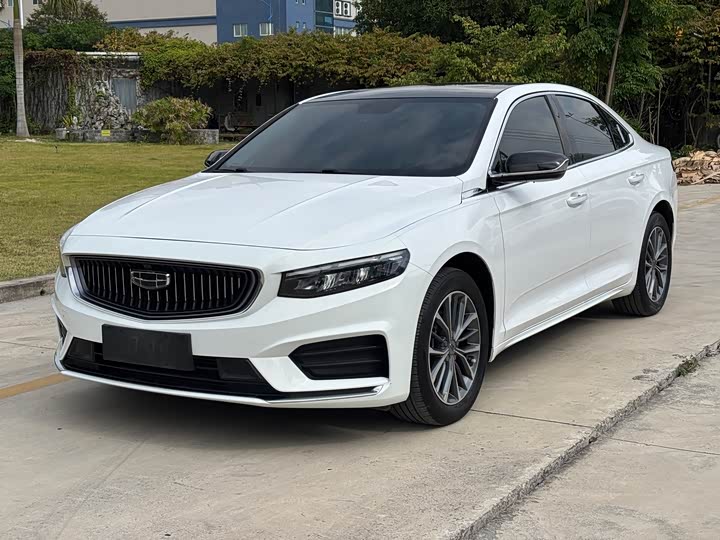 Фото 1 - Geely Preface