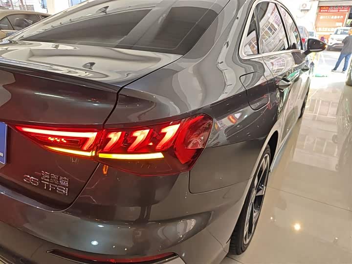 Фото 8 - Audi A3