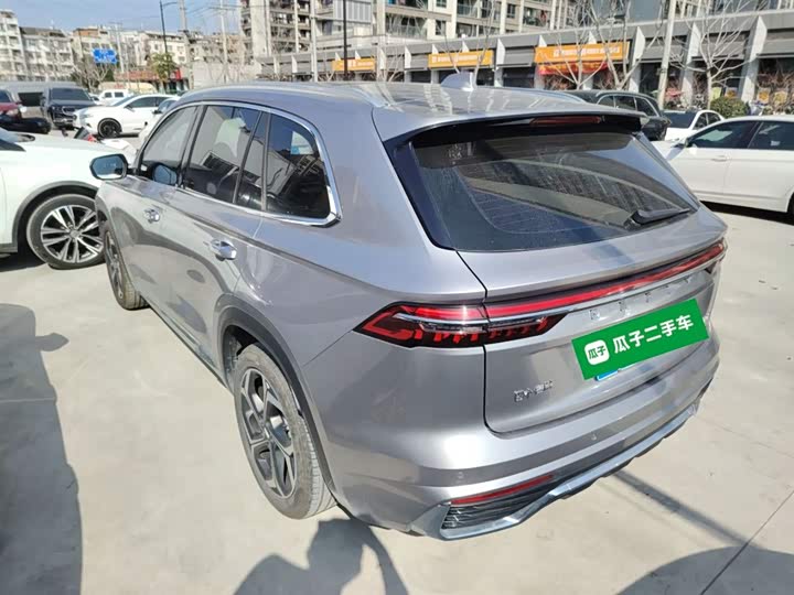 Фото 5 - Geely Monjaro