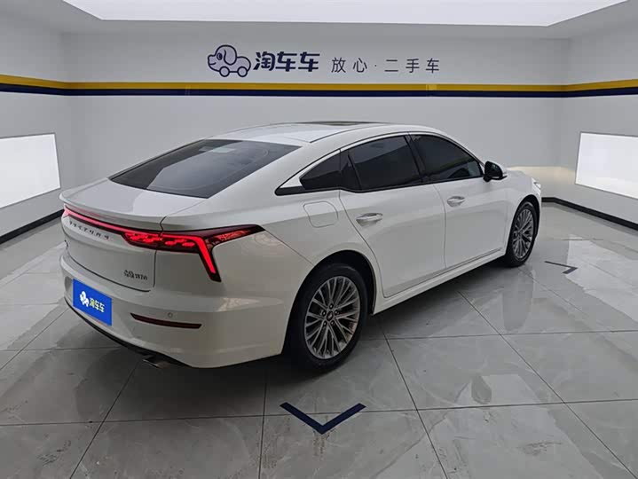 Фото 3 - Bestune B70