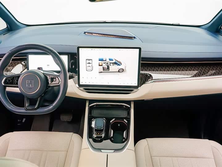 Фото 3 - Zeekr 009