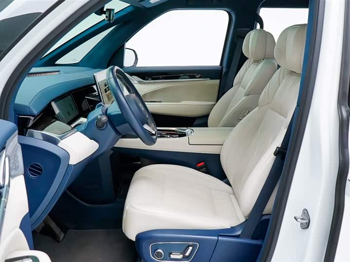 Фото 5 - Zeekr 009